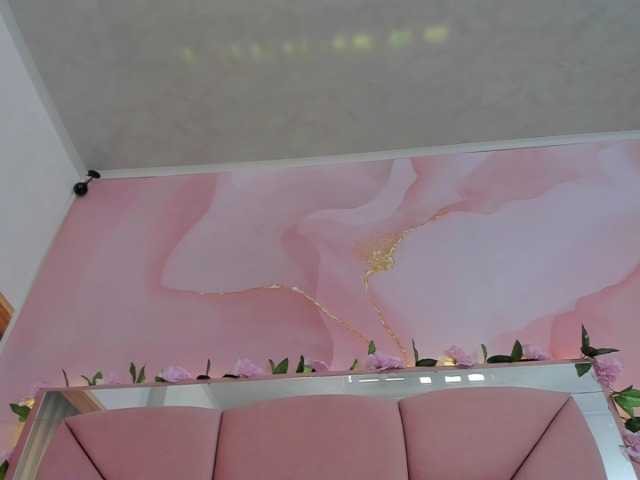 milagrace1 live cam on BongaCams