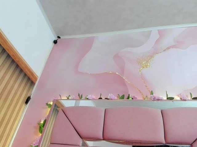 milagrace1 live cam on BongaCams