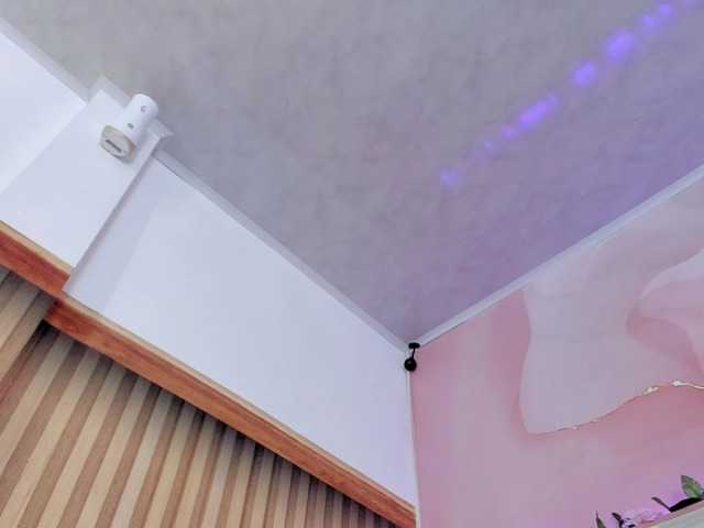 milagrace1 live cam on BongaCams
