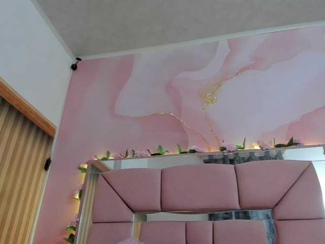milagrace1 live cam on BongaCams