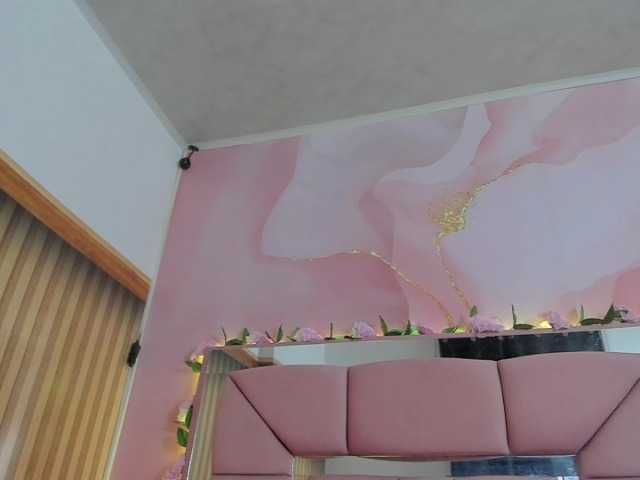 milagrace1 live cam on BongaCams