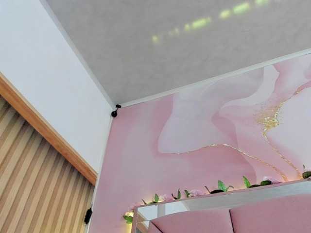 milagrace1 live cam on BongaCams