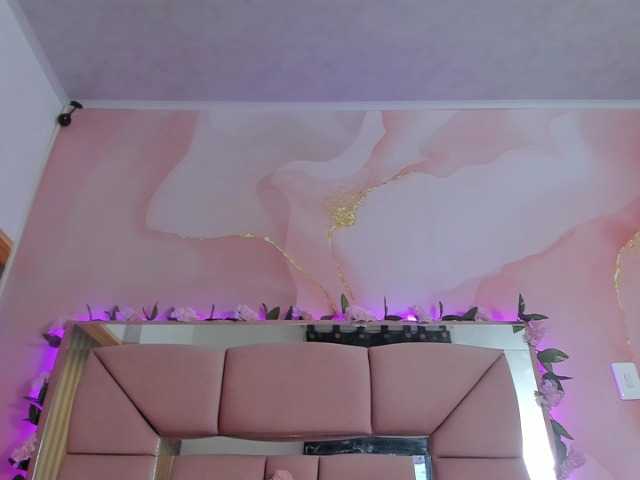 milagrace1 live cam on BongaCams