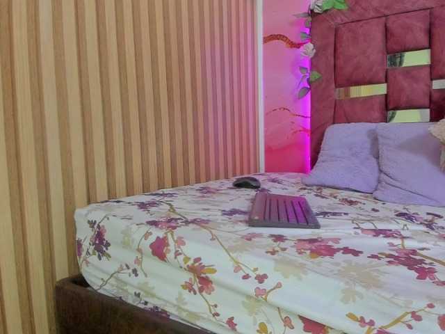 milagrace1 live cam on BongaCams