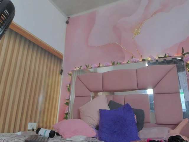 milagrace1 live webcam show