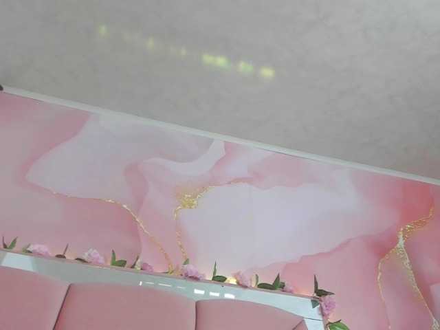 milagrace1 live cam on BongaCams