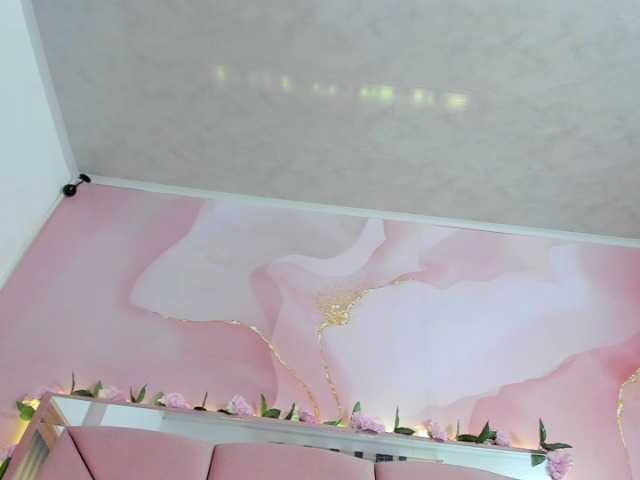 milagrace1 live cam on BongaCams