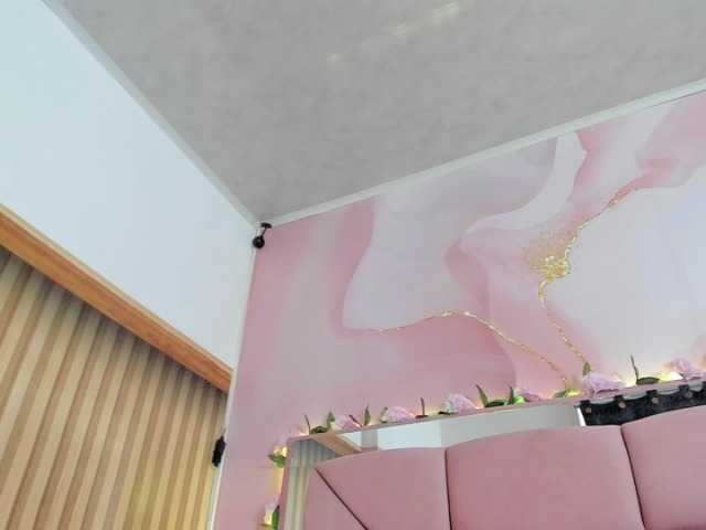 milagrace1 live cam on BongaCams