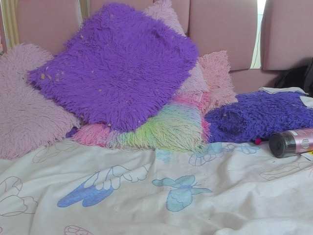 milagrace1 live cam on BongaCams