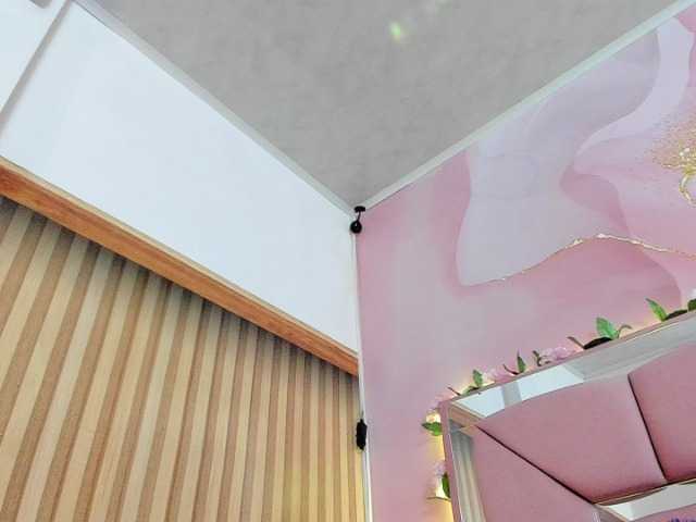 milagrace1 live cam on BongaCams