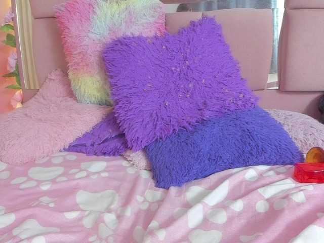 milagrace1 live cam on BongaCams