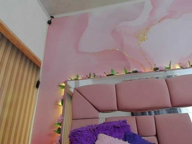 milagrace1 live cam on BongaCams