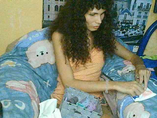 bellahoney