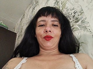 Karina-25a