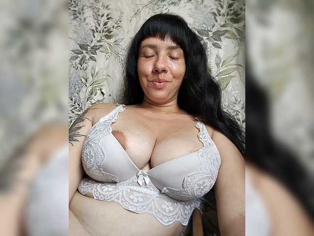 Karina-25a live webcam show