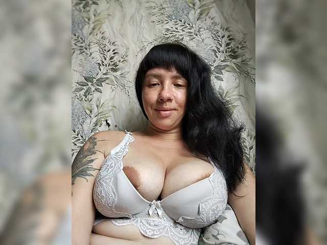 Karina-25a live webcam show