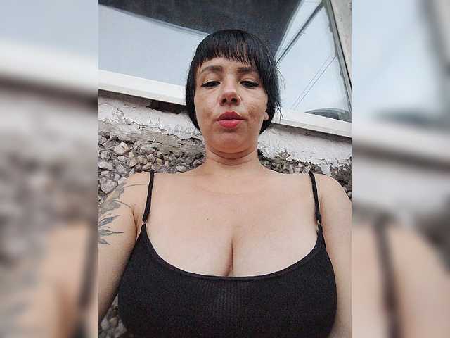 Karina-25a live webcam show