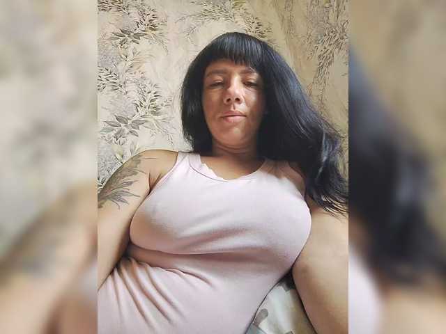 go to chat with Karina-25a
