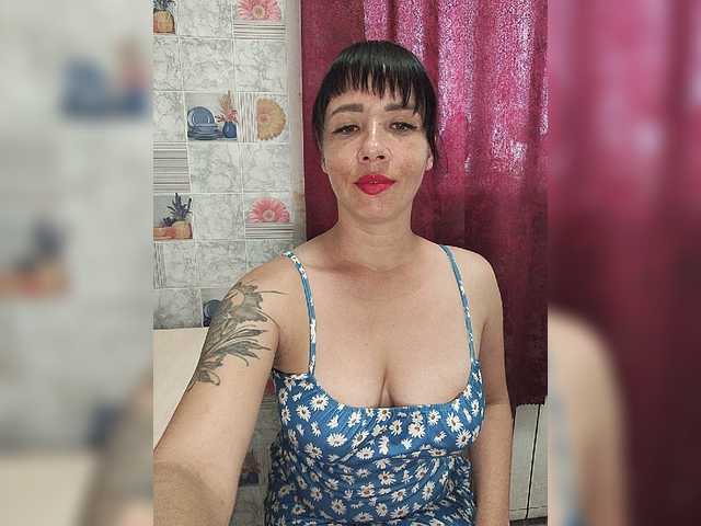 Karina-25a live webcam show