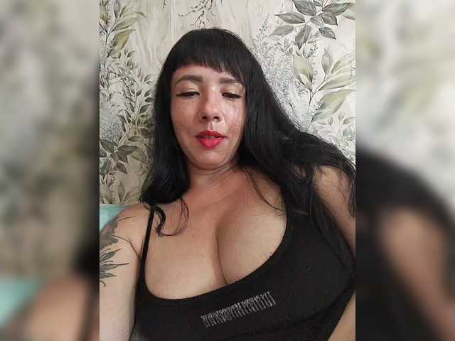 Karina-25a live webcam show