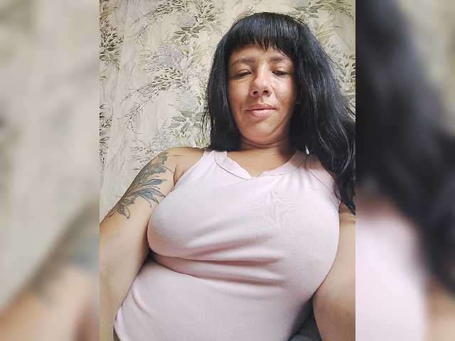 Karina-25a live webcam show