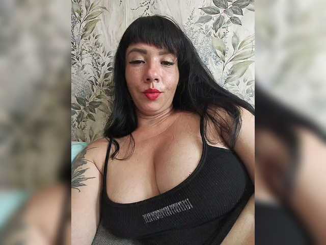 Karina-25a live webcam show