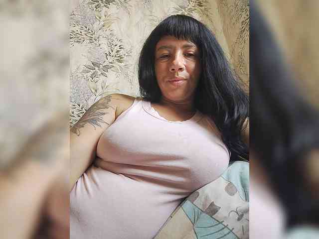 Karina-25a webcam