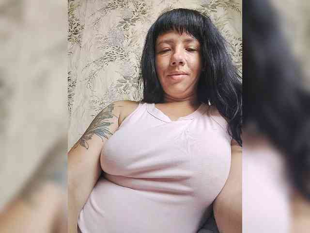 Karina-25a webcam