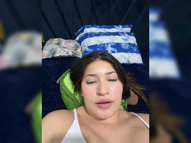 Violeta24 live webcam show