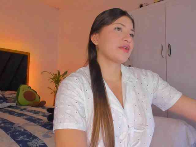 Violeta24 webcam
