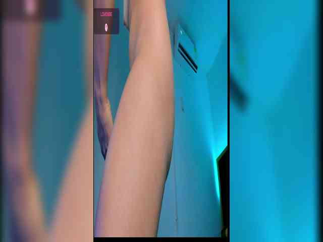 Modelo: Violeta24