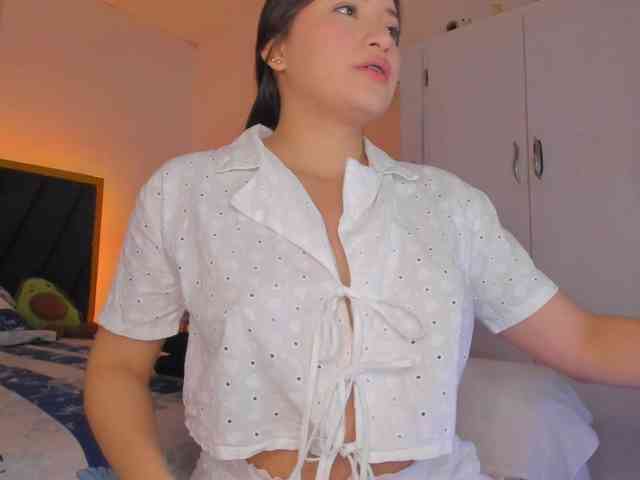Violeta24 webcam