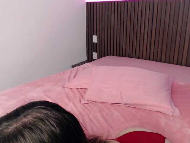 RonaRichi live cam preview