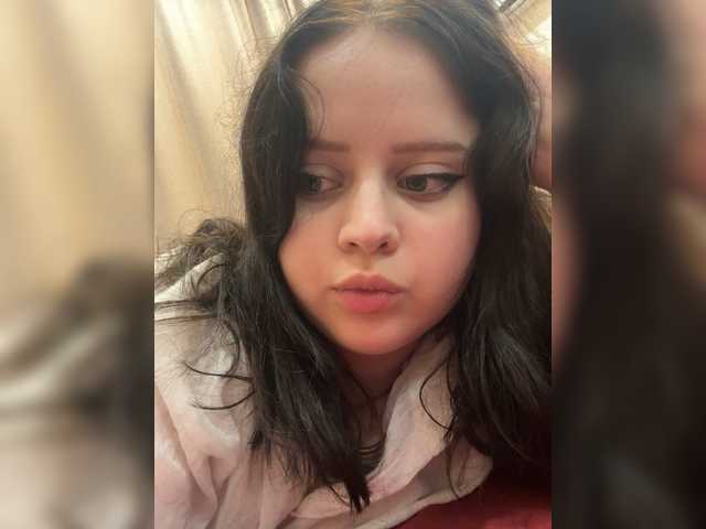 Lollypinkk live webcam show