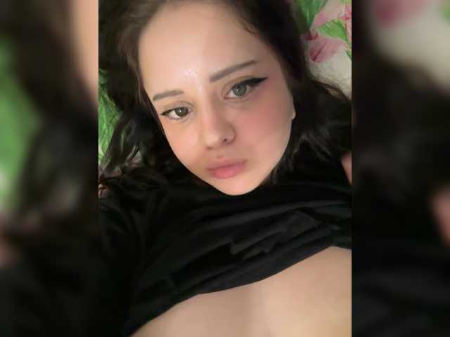 Lollypinkk live cam