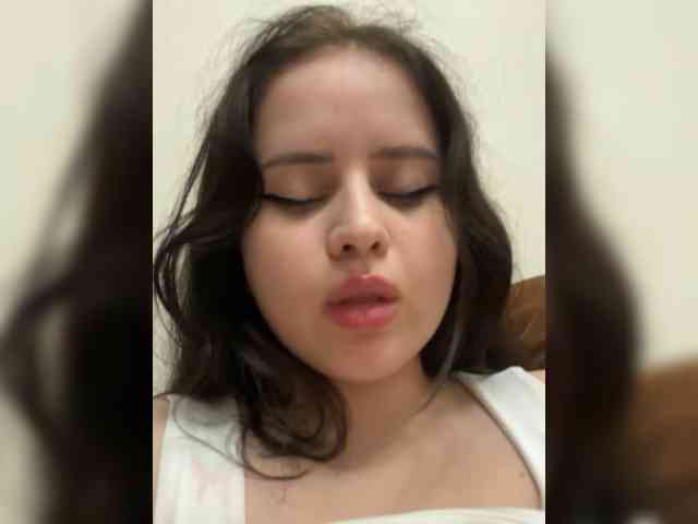 moon_diva webcam