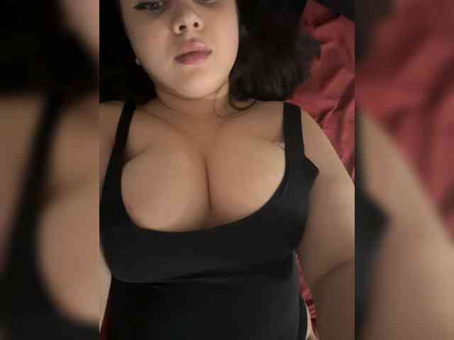 Lollypinkk Live Webcam on BongaCams