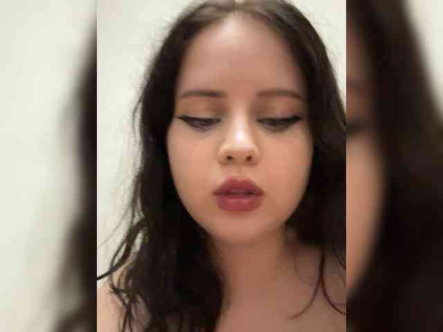 moon_diva webcam