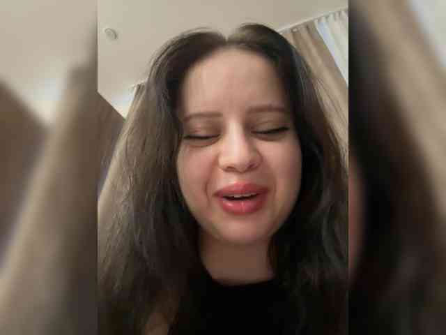 moon_diva webcam