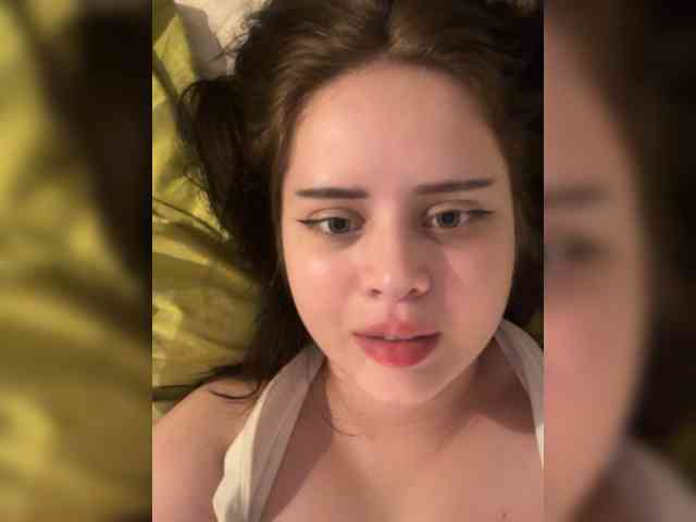 moon_diva webcam