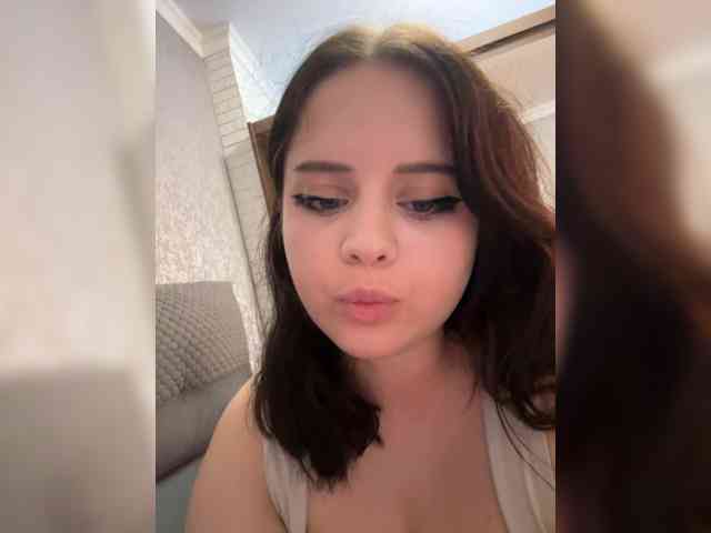 moon_diva webcam