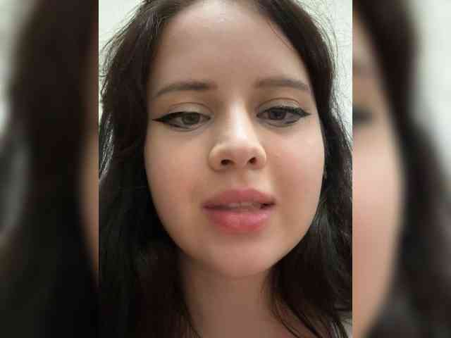 moon_diva webcam