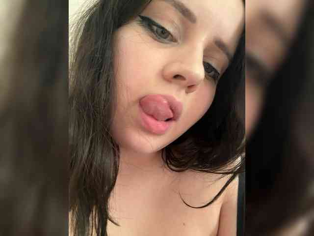 moon_diva webcam