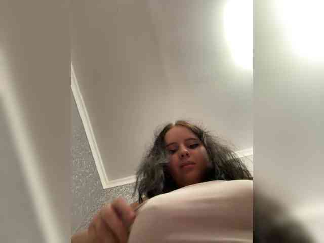 moon_diva webcam