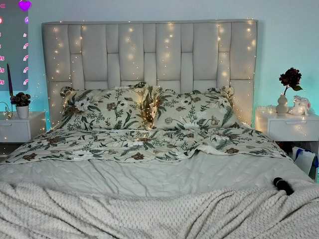 Little-kitticat live cam on BongaCams