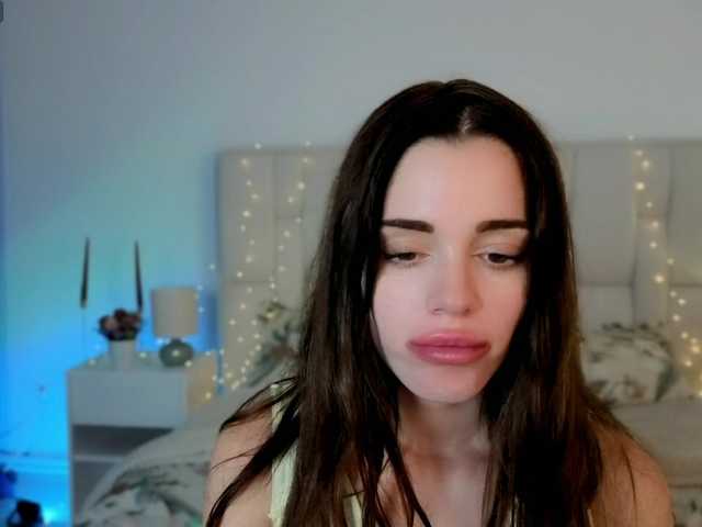 Little-kitticat live cam on BongaCams