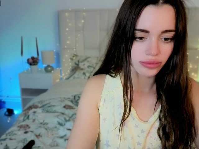 Little-kitticat live cam on BongaCams