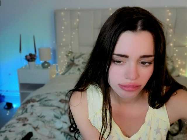 Little-kitticat live cam on BongaCams
