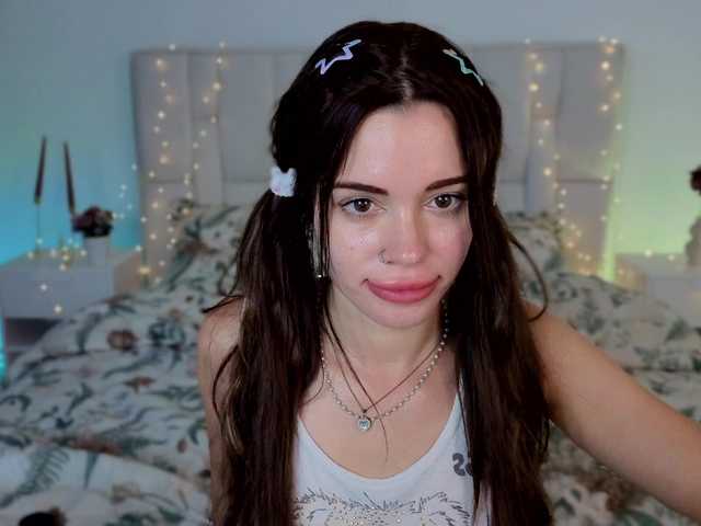 Little-kitticat live cam on BongaCams
