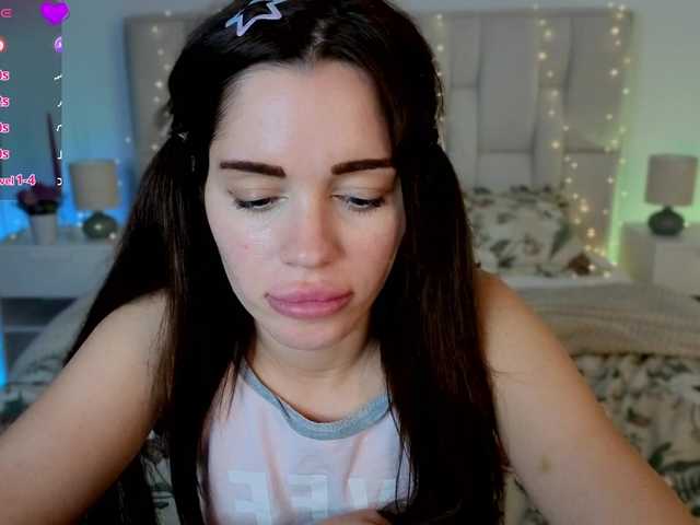 Little-kitticat live cam on BongaCams